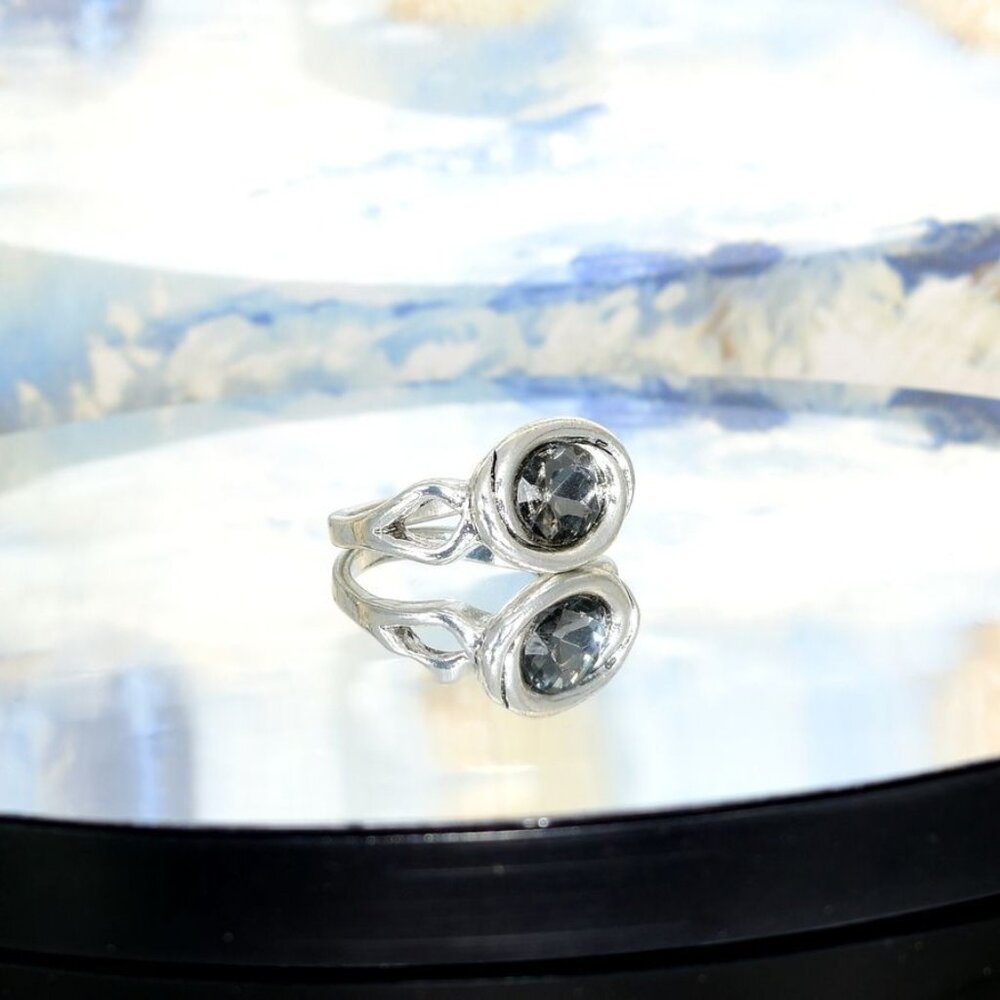 Zalia Oval Modern Silver Ring with Sapphire Gray Colored Crystal Size 8 Gift Box